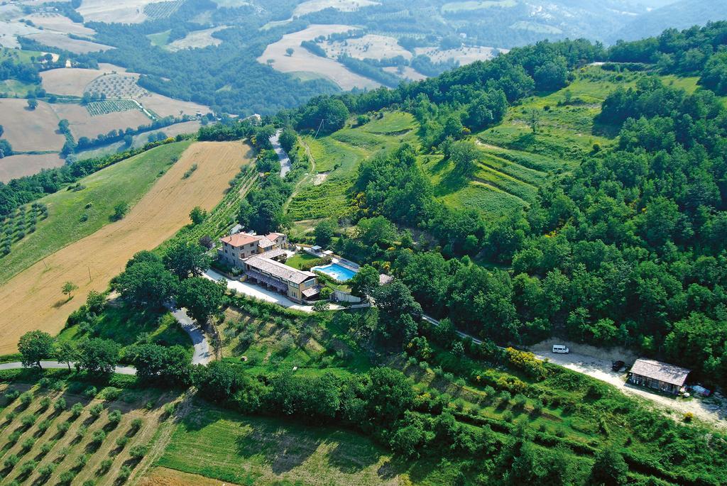 Le Torracce Agriturismo Olistico Hotel Valfabbrica Exterior foto